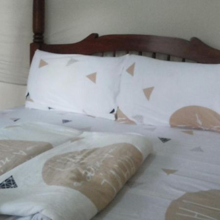 Rock Shadow Hotel Koboko Zewnętrze zdjęcie