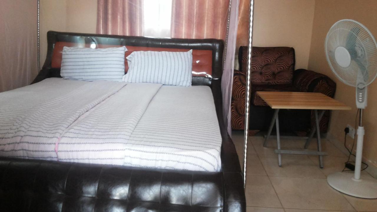 Rock Shadow Hotel Koboko Zewnętrze zdjęcie